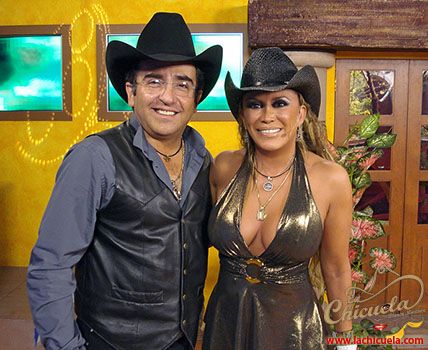 diarios_entreviste_a_vicente_fernandez_hijo_en_furia_musical