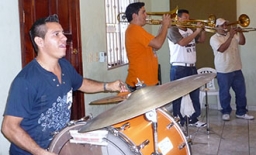 Original Banda El Limón