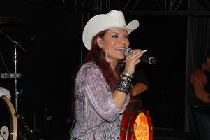 Diana Reyes Diana Reyes