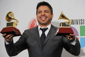 LUIS ENRIQUE ESTA NOMINADO AL GRAMMY AMERICANO luisenrique