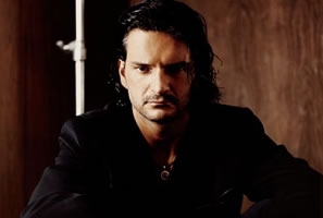 notichismes_2010_marzo_arjona_21