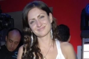 celia-lora-300x3501 celia-lora-300x3501