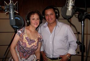 Manoella_y_el_vocalista_de_Ak7 Manoella_y_el_vocalista_de_Ak7