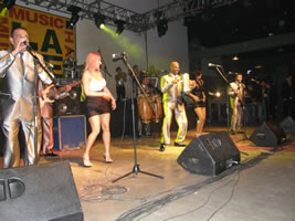 La_Sonora_Dinamita_50_Aniv._La_Fe_6_de_Nov._2010_090
