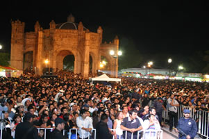 LA_MULTITUD_VIBRANTE_DE_CHIAPA_DE_CORZO