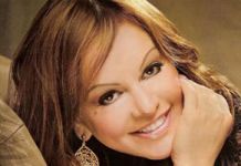 jenni-rivera-2501