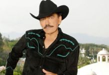 ADMITE JOAN SEBASTIAN QUE GRACIAS A LA FE SUPERO UN AMARGO 2010 joansebastian1