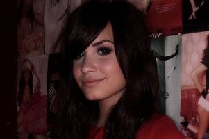 demi-lovato-before-bangs1