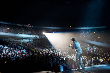 CHAYANNE_Mexico_Press_Release_2011_-_21