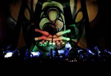Los_Diez_Pianos_en_Polyforum