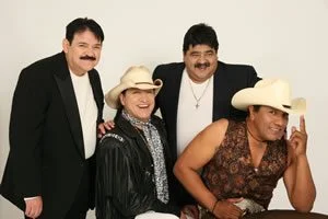 NOMBRAN A BRONCO EMBAJADORES DE LOS MIGRANTES