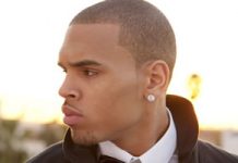 Chris_Brown_-_Fame_-_02