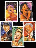 SON HONRADOS CELIA CRUZ, SELENA, TITO PUENTE, CARMEN MIRANDA Y CARLOS GARDEL CON SELLOS POSTALES ana_celia_cruz_us_stamp1