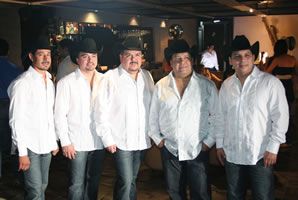 Mil_amores_-_Grabacion_de_video_032-B Mil_amores_-_Grabacion_de_video_032-B