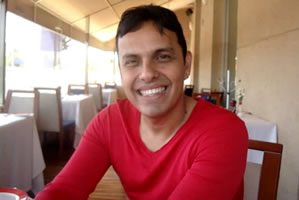 ¡CANDENTE ENTREVISTA CON CARLOS SARABIA! snapshot_00.22_2011.06