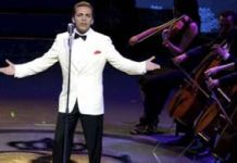 OFRECE CRISTIAN CASTRO UNA VELADA LLENA DE HOMENAJES EN EL AUDITORIO NACIONAL 20110703_10_55_cristianCastro02_notimex