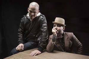 notichismes_2011_julio_Calle_13_official_promo_pic