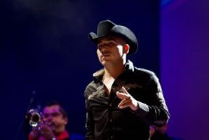 Espinoza-Paz-300x1961 Espinoza-Paz-300x1961