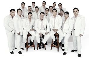 FOTO_ARROLLADORA_todo_depende_bco FOTO_ARROLLADORA_todo_depende_bco