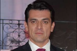 20111031_21_43_JorgeSalinas02_ntx1 20111031_21_43_JorgeSalinas02_ntx1