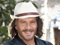 pancho_lopez_una_familia_con_suerte1