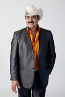 Daniel_Esquivel_vocalista_y_director