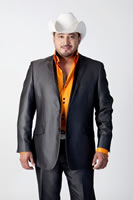 Javier_Esquivel_bajo_ectrico