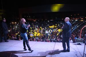 Lupillo_y_Jenni_Rivera_cantaron_a_do