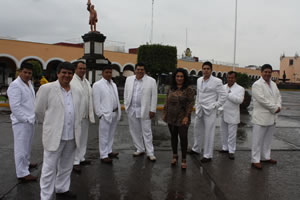 Blanco_y_Negro_en_Cholula_37