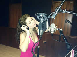 Paola_Preciado_grabando