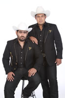 LUIS_Y_JULIAN_JR_2