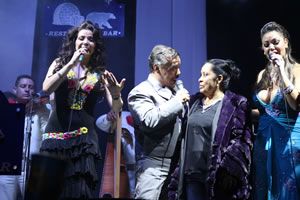 Fue_una_noche_de_msica_mexicana Fue_una_noche_de_msica_mexicana