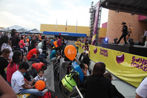 Frizzio_Garibaldi_actuu00F3_por_mu00E1s_de_media_hora