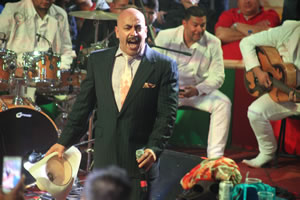 Lupillo Rivera en la Feria del Caballo 2015 025