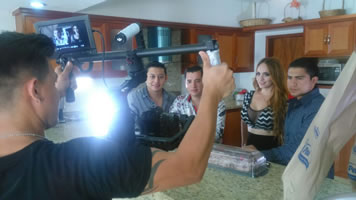 Los Gfez realizando su video