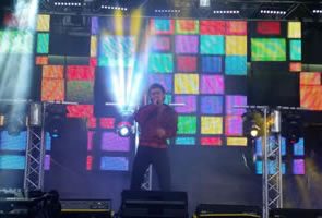 MIGUEL MARTINEZ CONQUISTÓ LOS CORAZONES DEL TELETÓN HONDURAS JKoxy