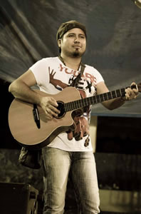 OMAR TRAMPE