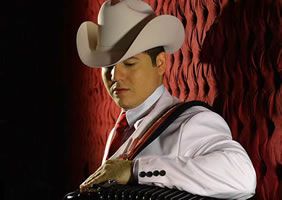FOTO REMMY VALENZUELA