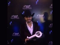 JOSS FAVELA BRILLA EN PREMIOS SACM 2016 IMG 20160519 WA0000