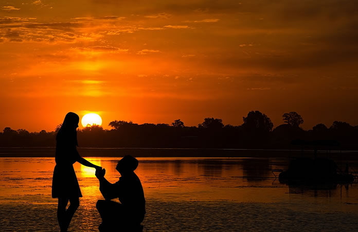 proposal-2042975_-696x451