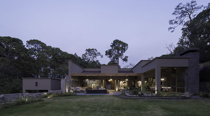 MC HOUSE