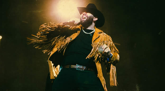 CARÍN LEÓN regresó a Monterrey para presentarse en el FESTIVAL TECATE PA’L NORTE junto A C. TANGANA Y ADRIEL FAVELA
