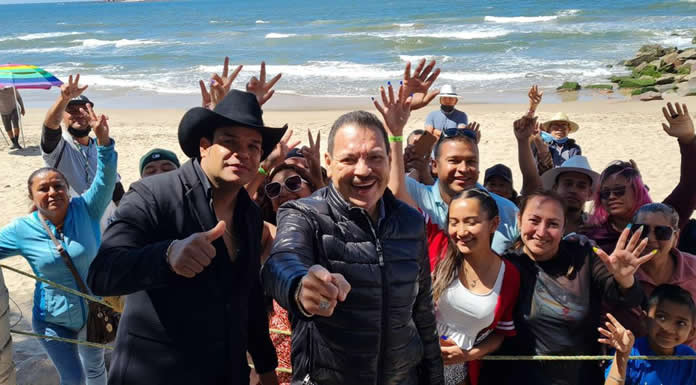 MARCO FLORES Y JULIO PRECIADO unen su talento en DOS HOJAS SIN RUMBO