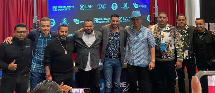 LUIS ÁNGEL EL FLACO y EL YAKI presentan X TOUR