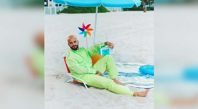 MALUMA lanza su colección de verano 2022 en colaboración con REUNITED CLOTHING EN MACY'S