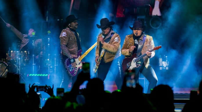 BRONCO hace historia en Los Angeles