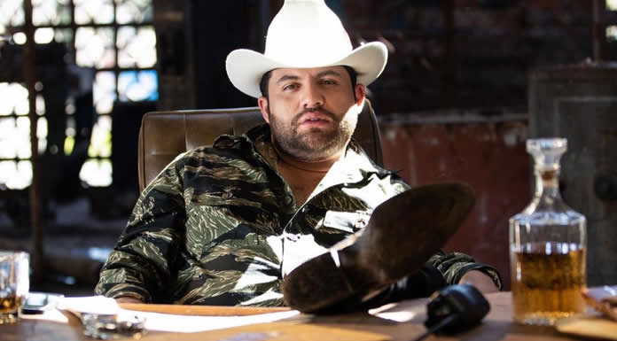 luis r conriquez 10