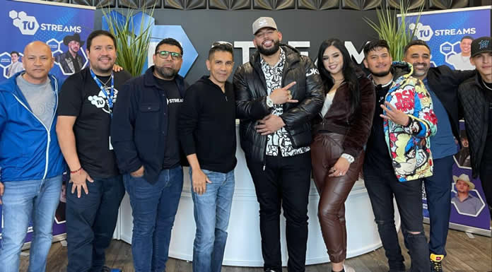 TUSTREAMS recibe en sus oficinas a grandes artistas