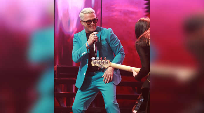 ALEJANDRO SANZ inicia el recorrido internacional de “SANZ EN VIVO“ 2023 con el primero de sus 15 conciertos SOLD OUT en México