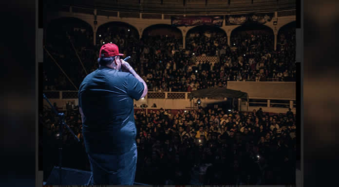 VICTOR CIBRIÁN continúa exitosamente con su gira “LA VOLVÍ A CONECTAR”